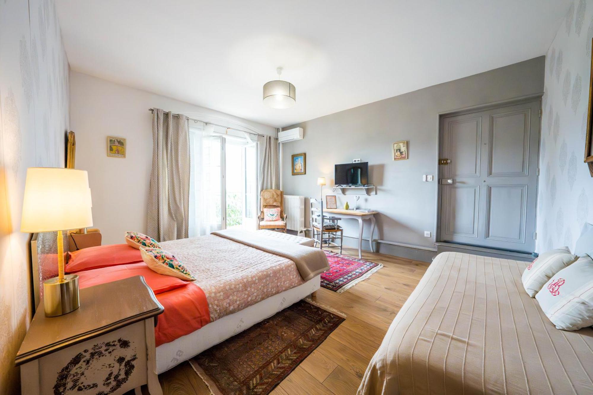 La Maison Jaffran, Suite En Ville Privas Exteriör bild