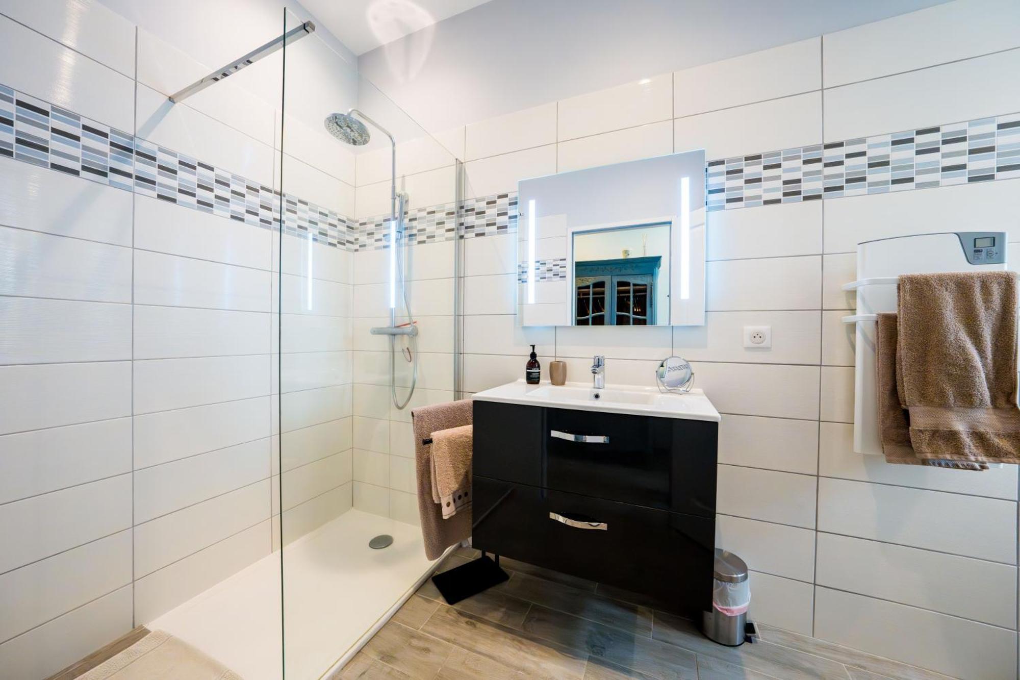 La Maison Jaffran, Suite En Ville Privas Exteriör bild