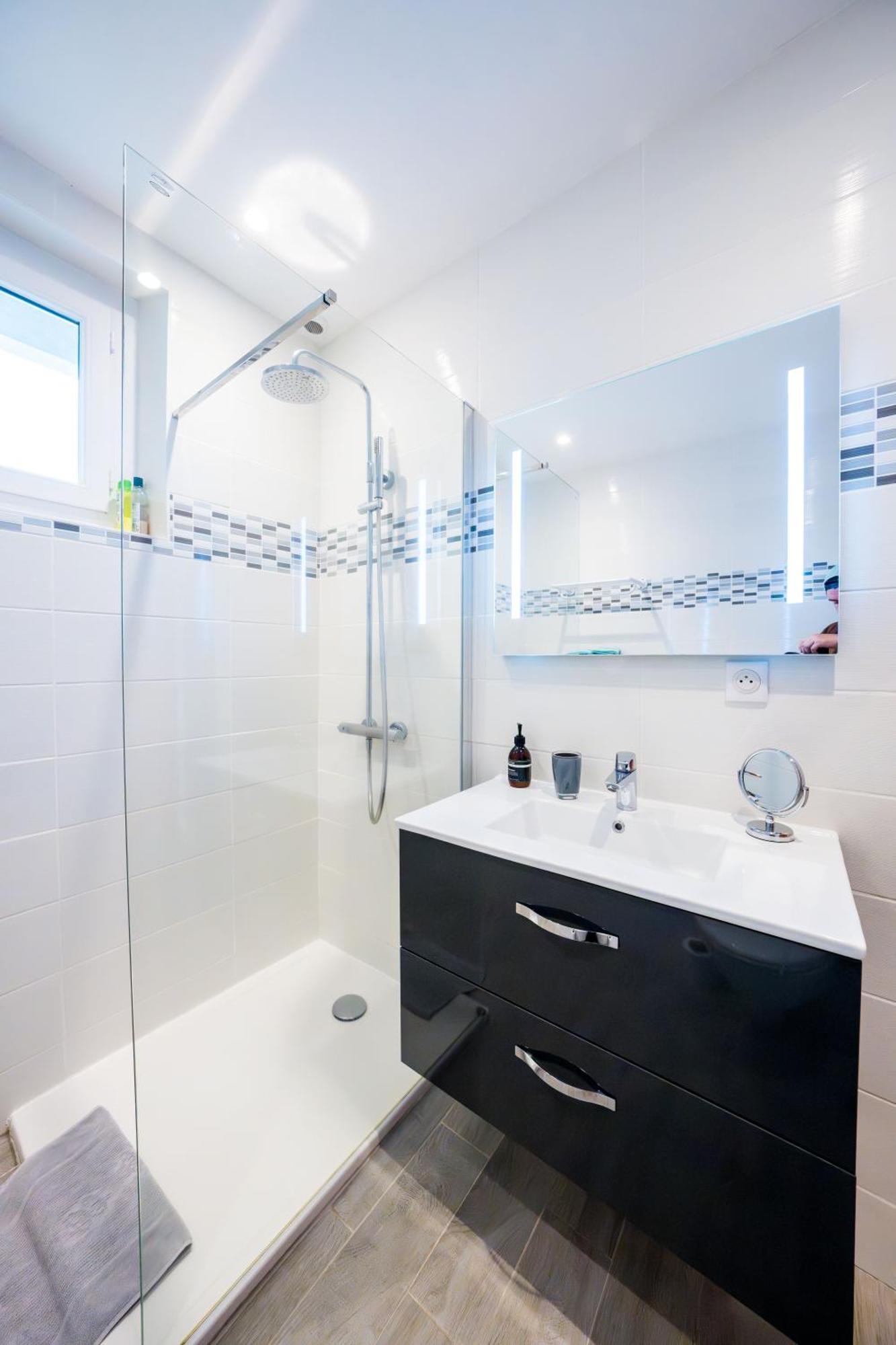 La Maison Jaffran, Suite En Ville Privas Exteriör bild