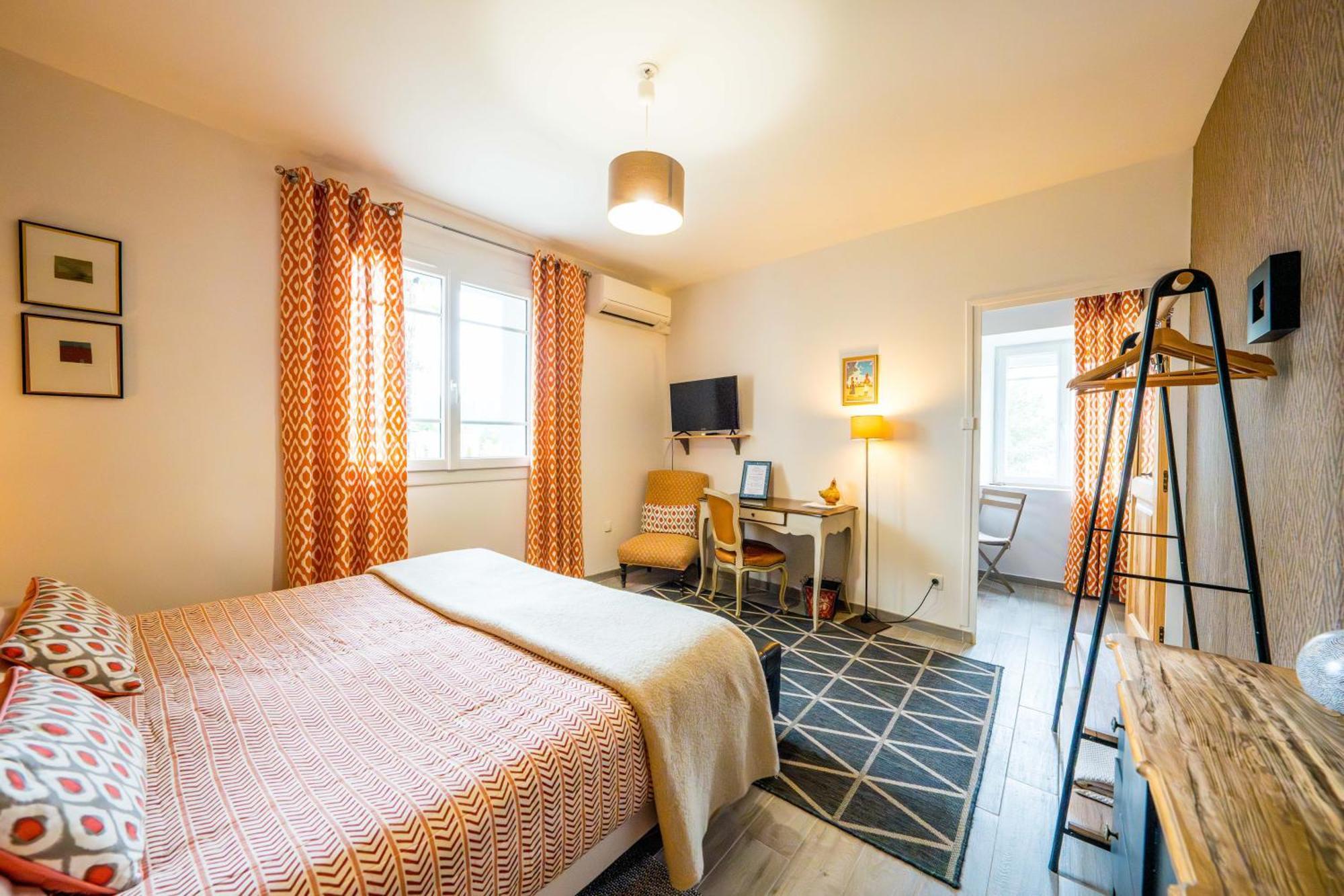 La Maison Jaffran, Suite En Ville Privas Exteriör bild