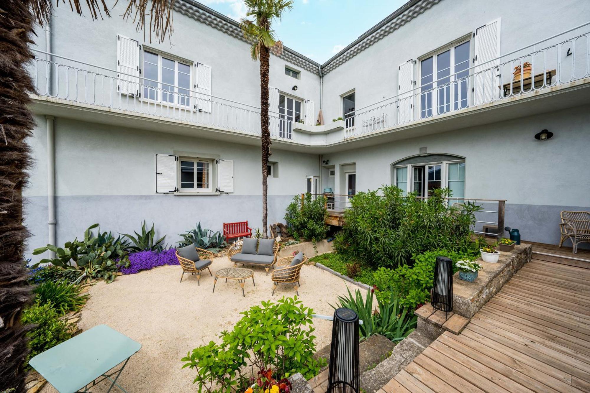 La Maison Jaffran, Suite En Ville Privas Exteriör bild