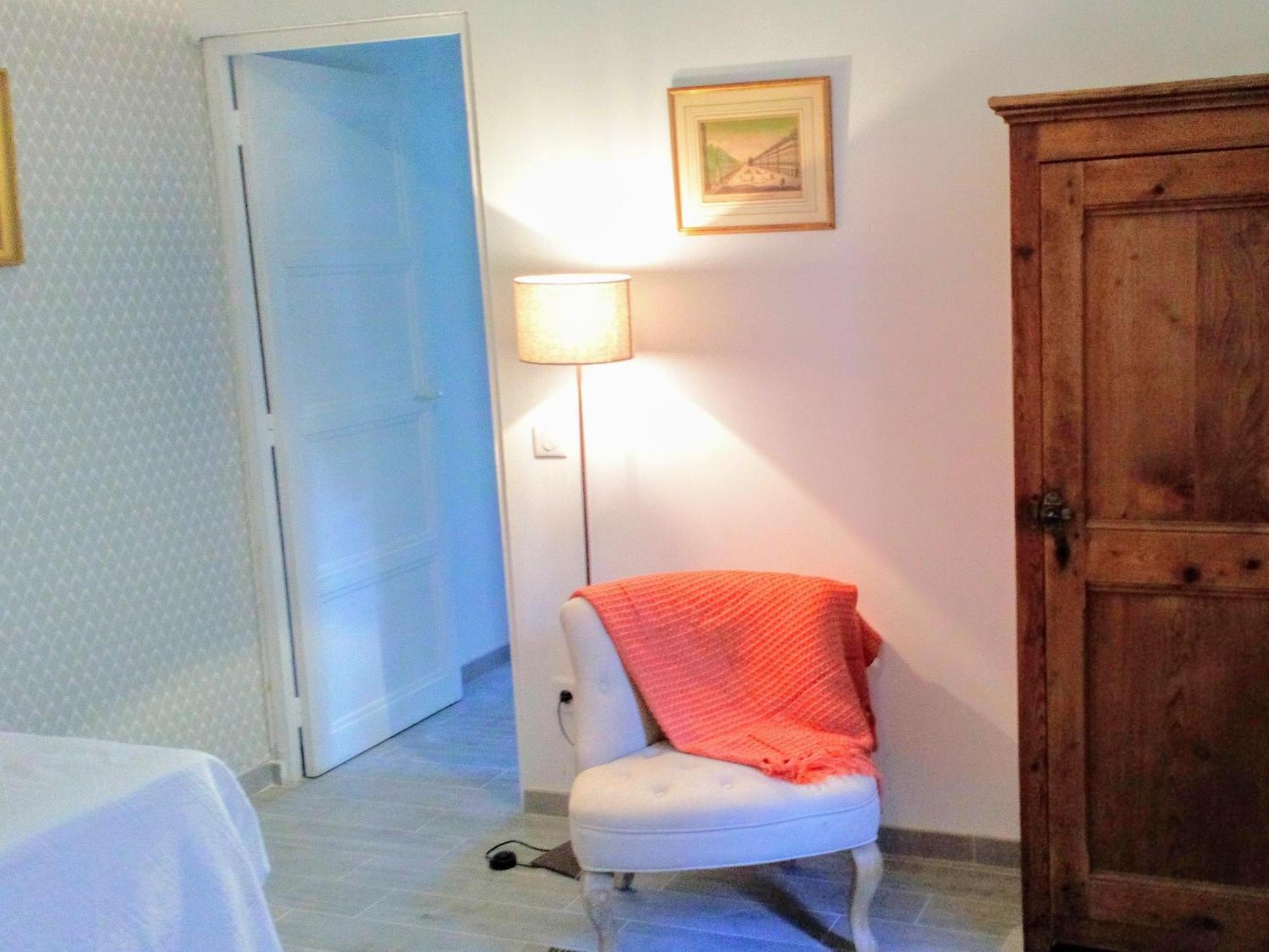 La Maison Jaffran, Suite En Ville Privas Rum bild